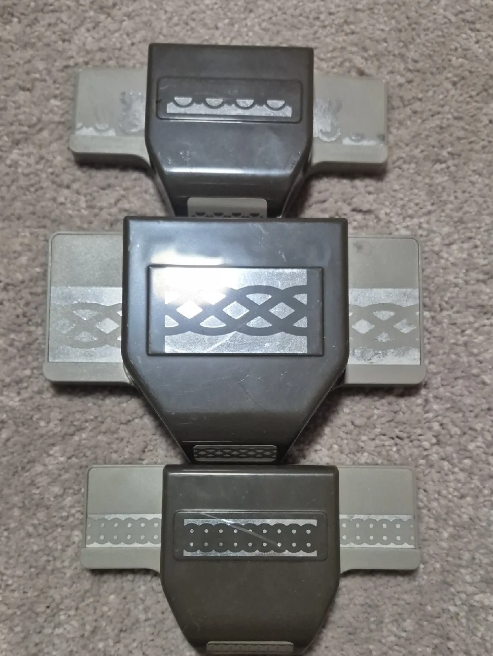 Stampin' Up! Paper‎ Border Punch Set in Gray and Silver